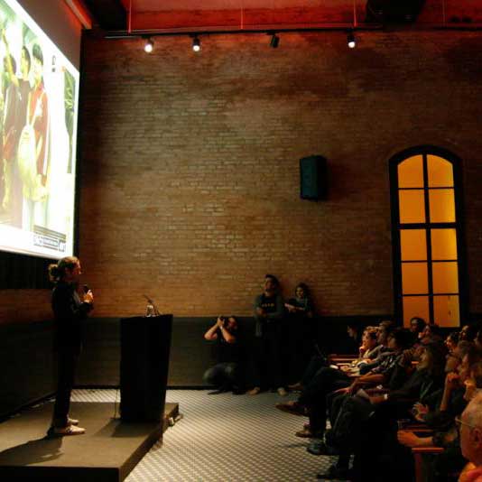 PechaKucha-Night-Barcelona-vol-10c-antigua-fabrica-Estrella-Damm